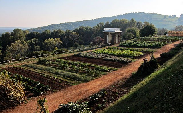 Monticello vegetable garden (Wikimedia Commons)